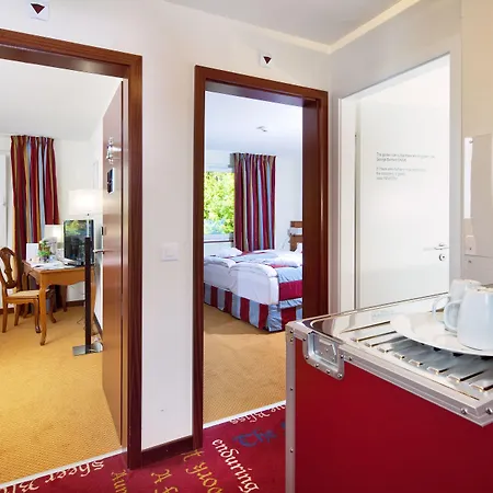 Des Inventions Hotel