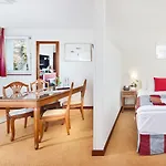 Des Inventions Hotel Ecublens (Vaud)