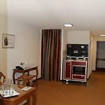 Des Inventions Hotel