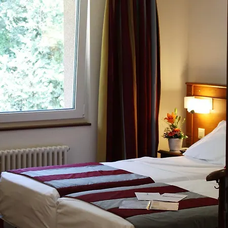 Hotel Des Inventions 3*